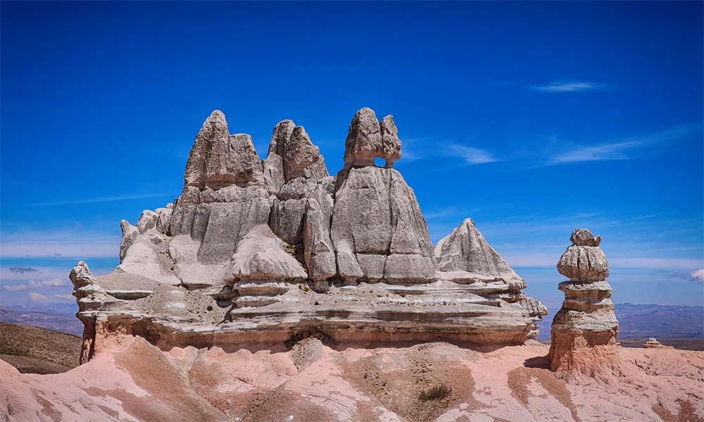 Choqolaqa Ciudad de Piedra | Tour Full Day Arequipa