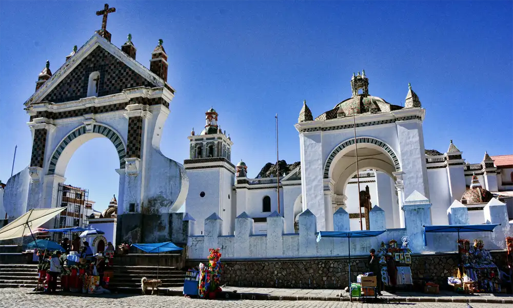 Tour Puno – Copacabana – Isla del Sol