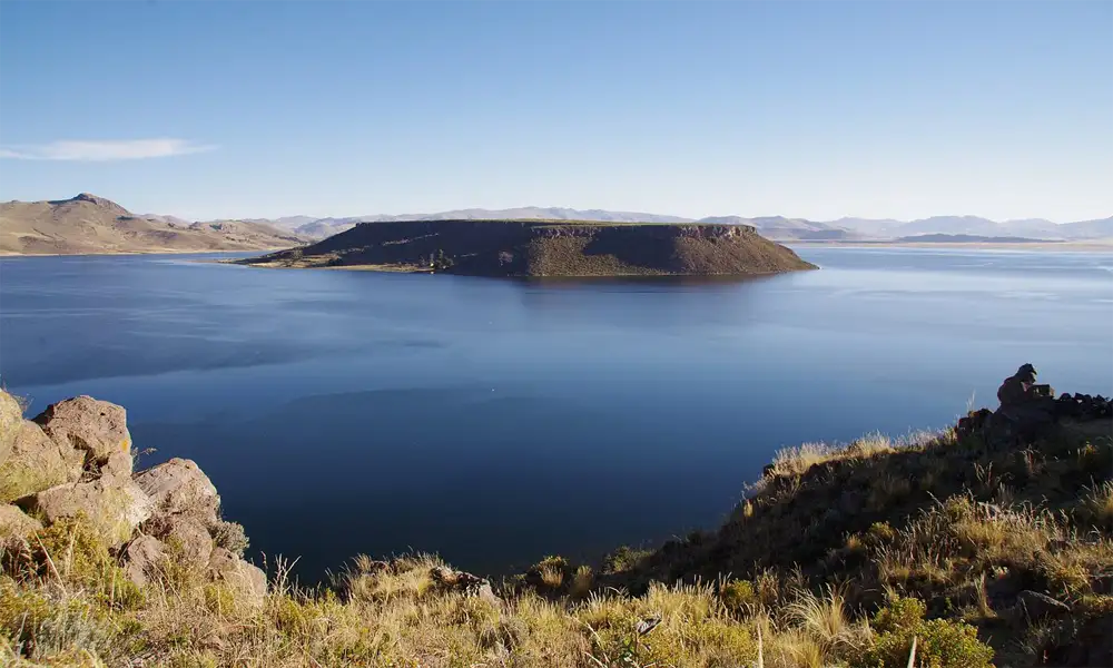 Tour Chullpas de Sillustani desde Puno