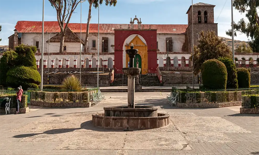 Tour Puno – Chucuito – Inca Uyo