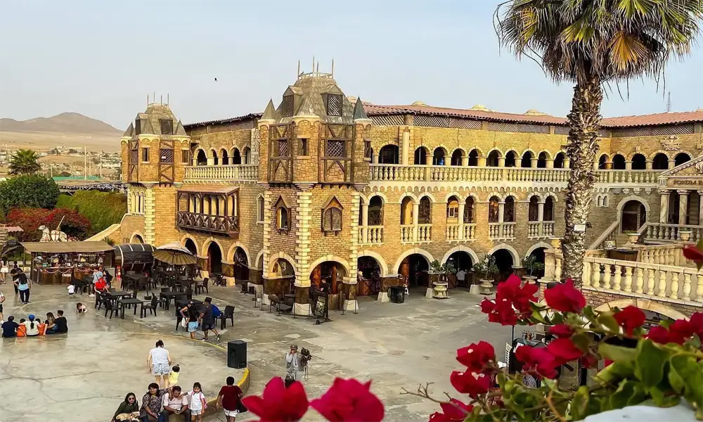 Full Day Tour of Lachay Hills and Chancay Castle