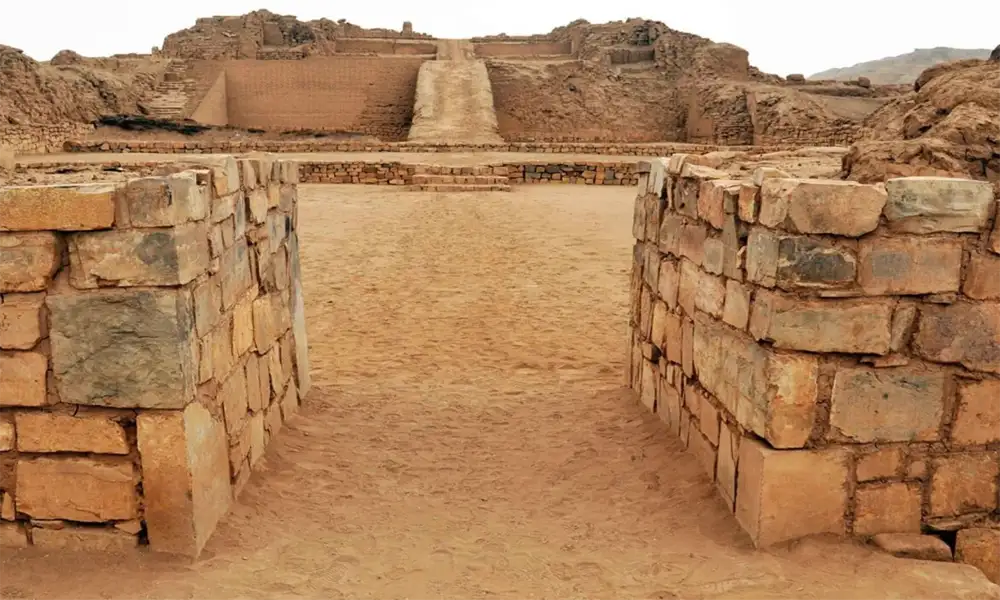 Pachacamac and Barranco Tour