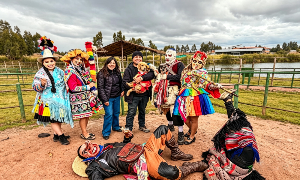 Tour Panorámico Cusco Escénico en Bus 180° con Pisco Sour y Danzas Típicas
